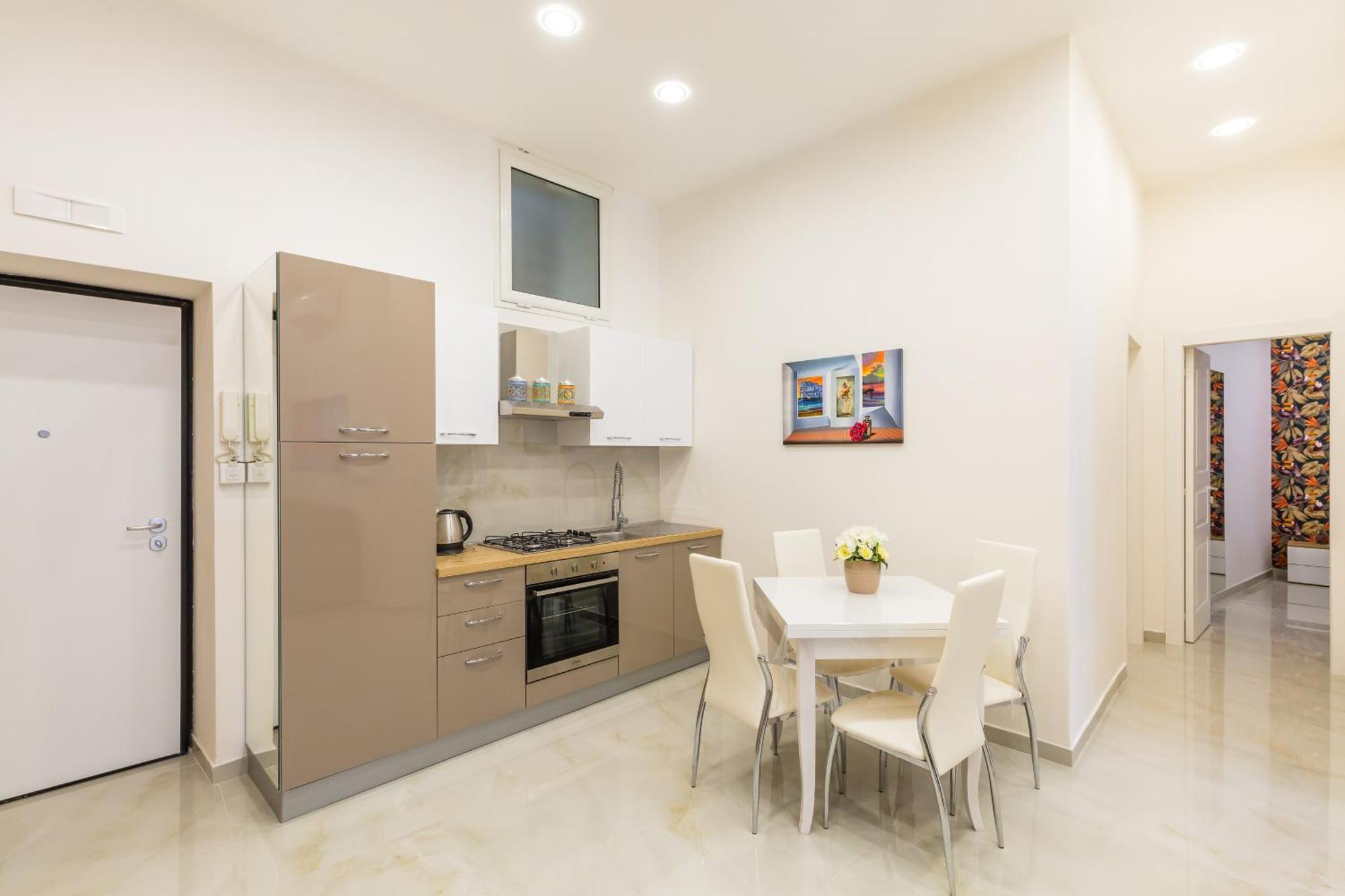 Toledo House Apartments Неаполь Экстерьер фото